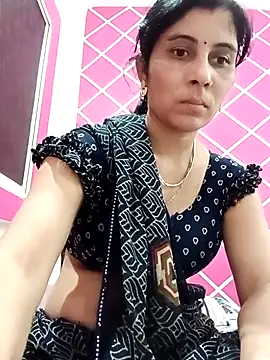 Hot ree85 online show from February 18, 2026, 9:06 am