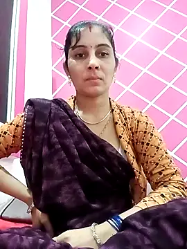 Hot ree85 online show from February 11, 2026, 4:45 am