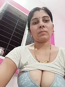 Hot ree85 online show from June 15, 2026, 5:18 am