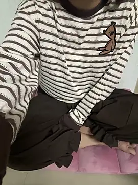 Xukalove68 online show from February 9, 2026, 12:25 pm