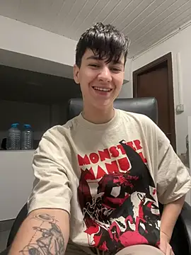 ravenryx online show from February 11, 2026, 3:56 pm