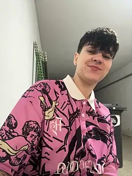 ravenryx online show from March 26, 2026, 3:10 pm