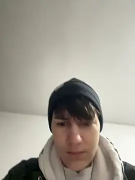 ravenryx online show from January 15, 2026, 5:22 am