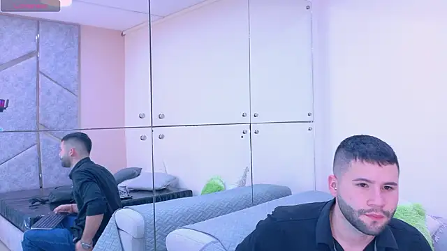 Snapshot of AndyKnoxx chatting on February 6, 2026, 4:30 am AndyKnoxx online show from February 6, 2026, 4:30 am