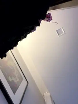 joanaguerreiru online show from January 11, 2026, 11:44 pm