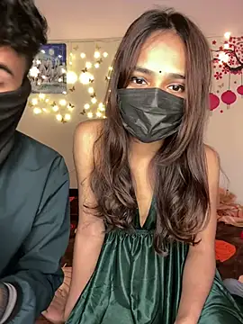 Snapshot of cupid_heart00 chatting on February 18, 2026, 11:28 am cupid heart00 online show from February 18, 2026, 11:28 am