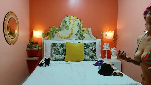 Dalila Najjar  online show from February 7, 2026, 2:36 pm