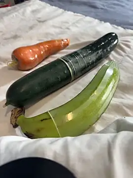 dani bela online show from February 24, 2026, 2:12 am