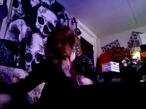 Snapshot of bubbles2729 chatting on January 7, 2026, 11:15 am bubbles2729 online show from January 7, 2026, 11:15 am