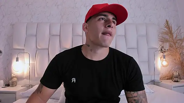 MassimoCo  online show from March 14, 2026, 12:05 am