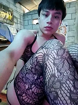 Nathalyof online show from February 1, 2026, 5:17 am