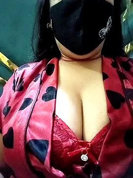 couple fun  online show from February 17, 2026, 7:11 pm