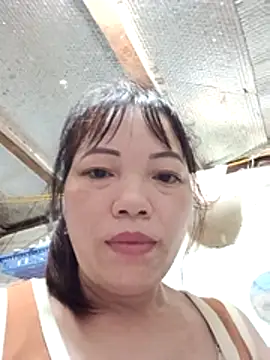 Sana-vn online show from April 15, 2026, 11:38 pm