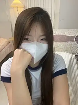  xiaoxinxin  online show from April 24, 2026, 2:30 pm