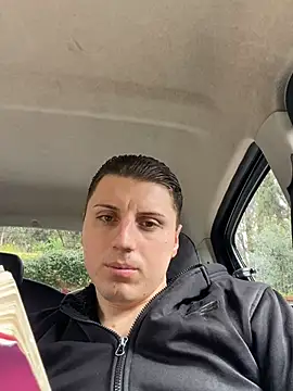 allee2206 online show from April 2, 2026, 9:16 am