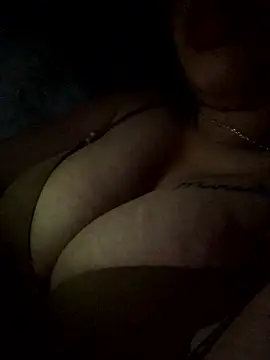 Minhkhue121 online show from January 18, 2026, 2:53 pm