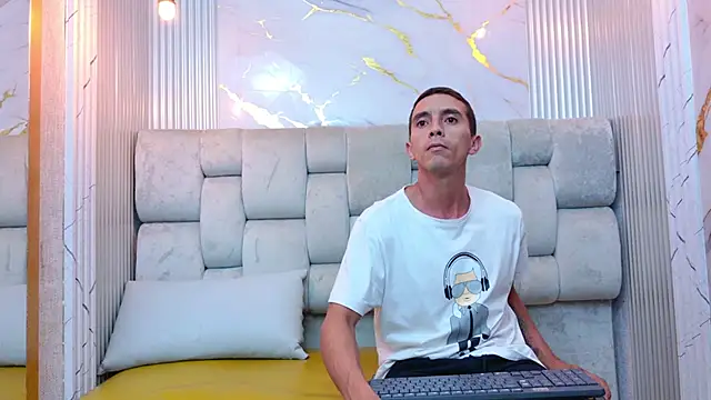 AdanNdEva online show from January 5, 2026, 7:50 pm