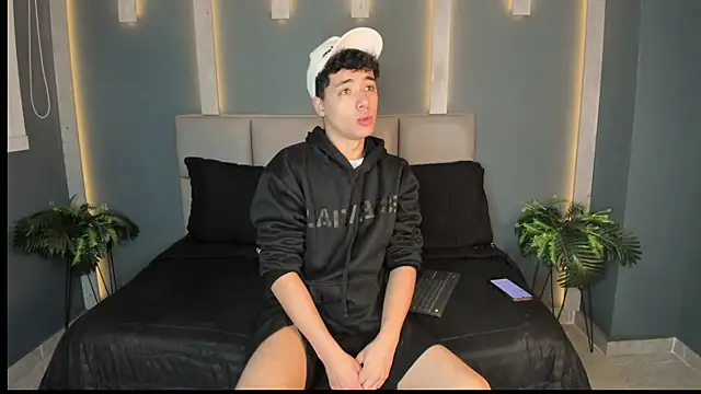 Matt Wolf  online show from January 15, 2026, 11:24 am