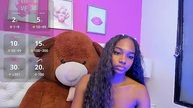 Snapshot of BrittanyWatson chatting on February 13, 2026, 12:54 am BrittanyWatson online show from February 13, 2026, 12:54 am