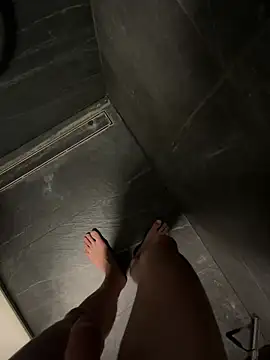 hot-young-guy online show from January 13, 2026, 4:11 pm