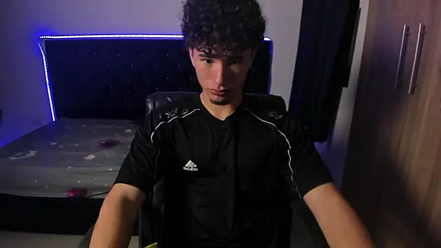 Snapshot of jean_burns chatting on February 28, 2026, 8:08 pm jean burns online show from February 28, 2026, 8:08 pm