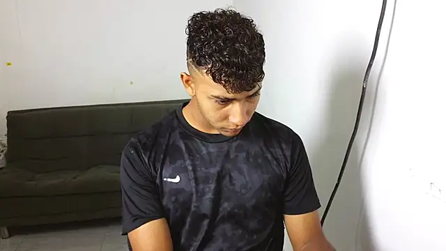 Snapshot of naugthy_boy88 chatting on April 10, 2026, 6:04 pm naugthy boy88 online show from April 10, 2026, 6:04 pm