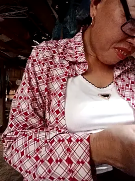 Agnes-baby online show from April 5, 2026, 2:18 am