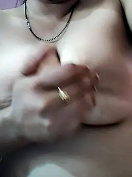 Snapshot of Romentic_lady chatting on February 18, 2026, 10:22 am Romentic lady online show from February 18, 2026, 10:22 am