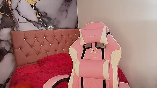 Evangeline heell online show from January 9, 2026, 2:29 am