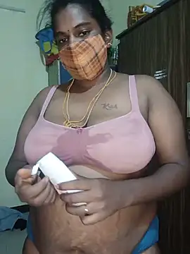 Snapshot of Milky_Julia chatting on May 30, 2026, 4:45 pm Milky Julia online show from May 30, 2026, 4:45 pm