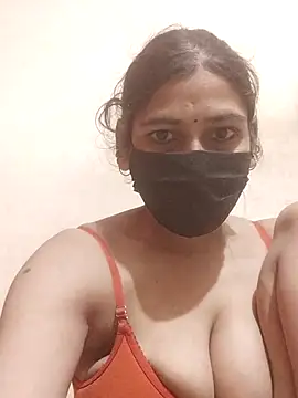 Snapshot of Hot_mahi678 chatting on July 11, 2026, 10:21 pm Hot mahi678 online show from July 11, 2026, 10:21 pm
