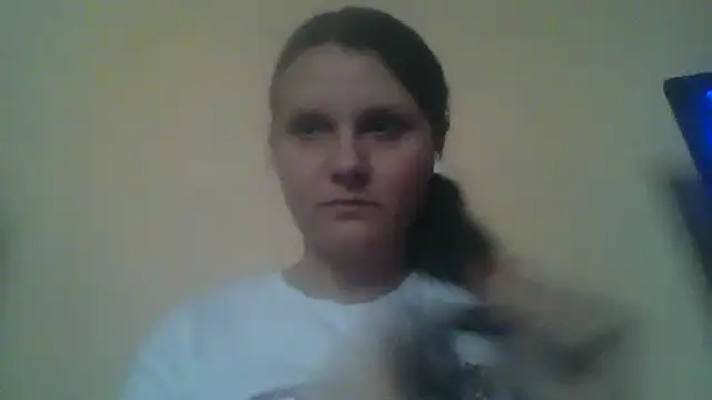 Snapshot of Fenariva chatting on February 12, 2026, 1:44 pm Fenariva online show from February 12, 2026, 1:44 pm