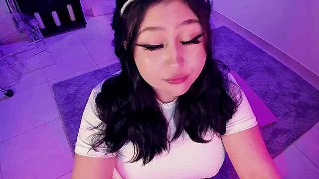 Sweet lenna online show from March 3, 2026, 11:12 pm