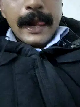 Snapshot of your_hot_dady chatting on March 1, 2026, 7:14 pm your hot dady online show from March 1, 2026, 7:14 pm