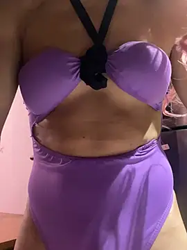 cdzinhahanna online show from March 5, 2026, 2:57 pm