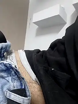 AlejandreBy online show from March 27, 2026, 12:52 am