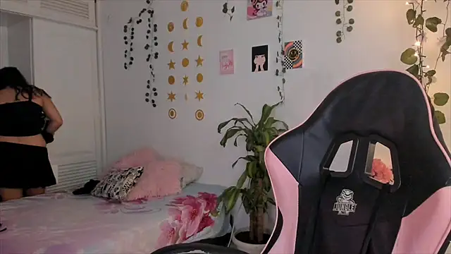 Pisces angel online show from April 1, 2026, 1:12 pm