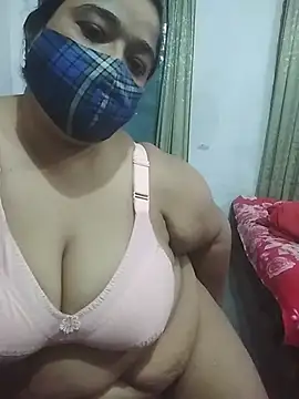 momo loves online show from April 16, 2026, 9:39 pm