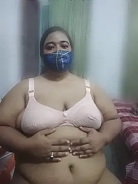 momo loves online show from June 1, 2026, 8:19 pm