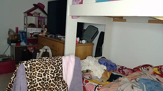 Snapshot of Piaaa3 chatting on February 25, 2026, 4:23 am Piaaa3 online show from February 25, 2026, 4:23 am