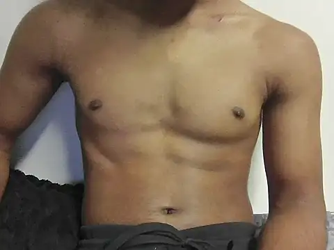 Saadmyy4444 online show from July 7, 2026, 7:39 pm