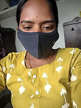 Tamil Hot Divya online show from January 12, 2026, 4:08 am