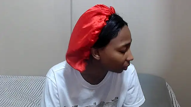 ExtraDoll online show from February 24, 2026, 10:05 am