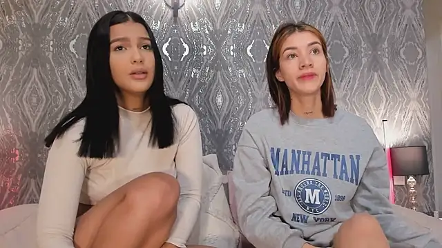 Snapshot of SkyFallls chatting on March 2, 2026, 12:34 pm SkyFallls online show from March 2, 2026, 12:34 pm