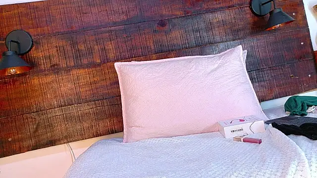 Angel saez1 online show from January 8, 2026, 7:09 pm