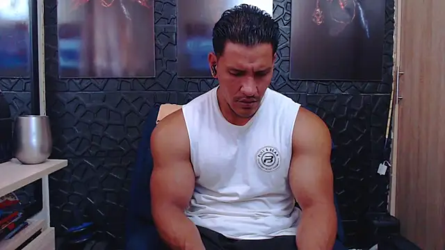 viktor herrera online show from April 17, 2026, 5:49 pm