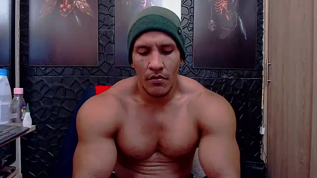 Snapshot of viktor_herrera chatting on February 19, 2026, 6:38 pm viktor herrera online show from February 19, 2026, 6:38 pm