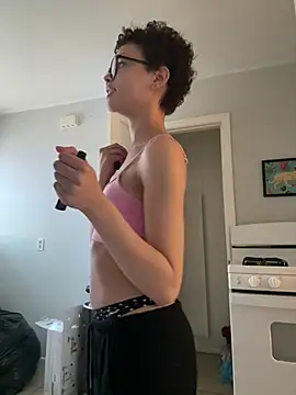 Snapshot of jojosbizarrelyf chatting on February 22, 2026, 11:28 pm jojosbizarrelyf online show from February 22, 2026, 11:28 pm