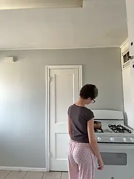 Snapshot of jojosbizarrelyf chatting on February 11, 2026, 7:03 pm jojosbizarrelyf online show from February 11, 2026, 7:03 pm