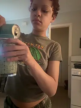 jojosbizarrelyf online show from April 9, 2026, 12:45 am